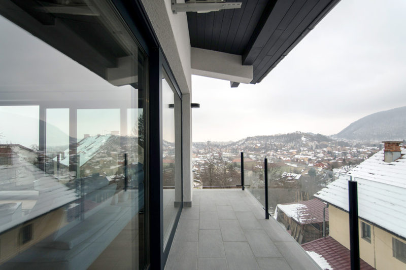 Balustrada balcon sticla